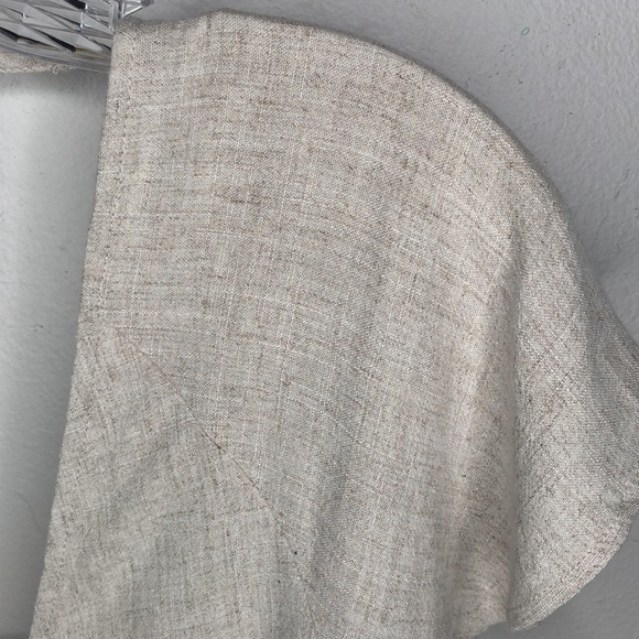 Oatmeal Beige Open Back Crop Top - Picture 6 of 9